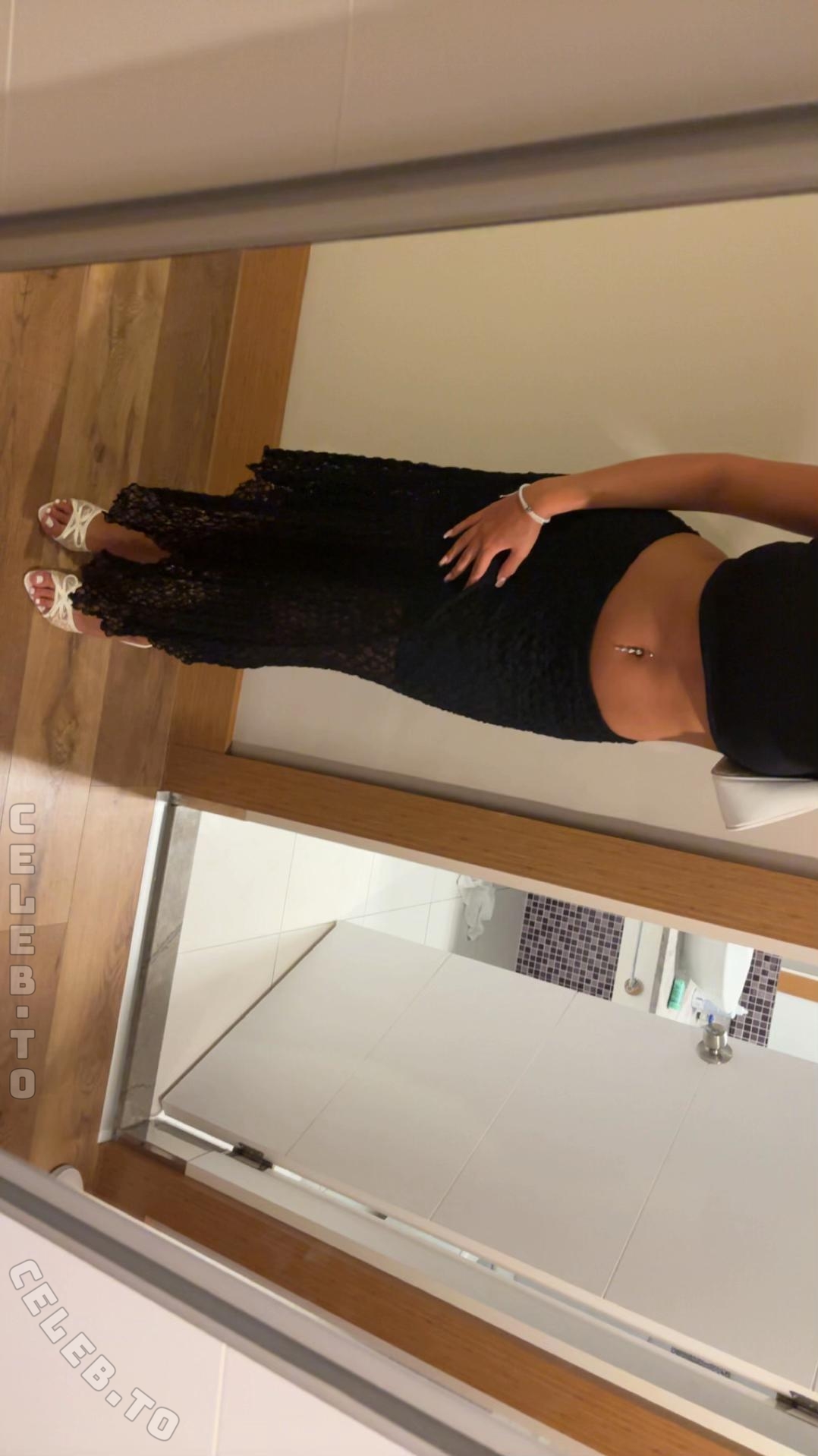 02.queenice nude photo 4