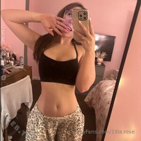 1lila.rose nude photo 18