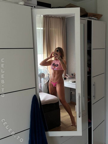 1tskimmyxo nude photo 42