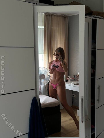 1tskimmyxo nude photo 39