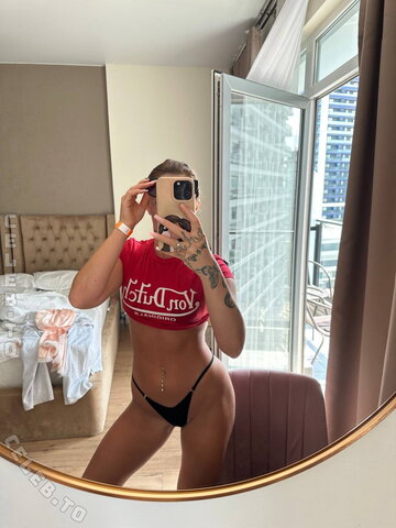 1tskimmyxo nude photo 18