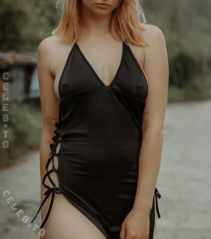 2003_virgie nude photo 12
