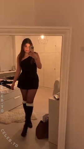 26jarla nude photo 25