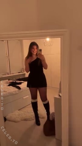 26jarla nude photo 15