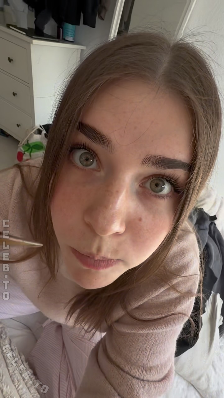 26jarla nude photo 4