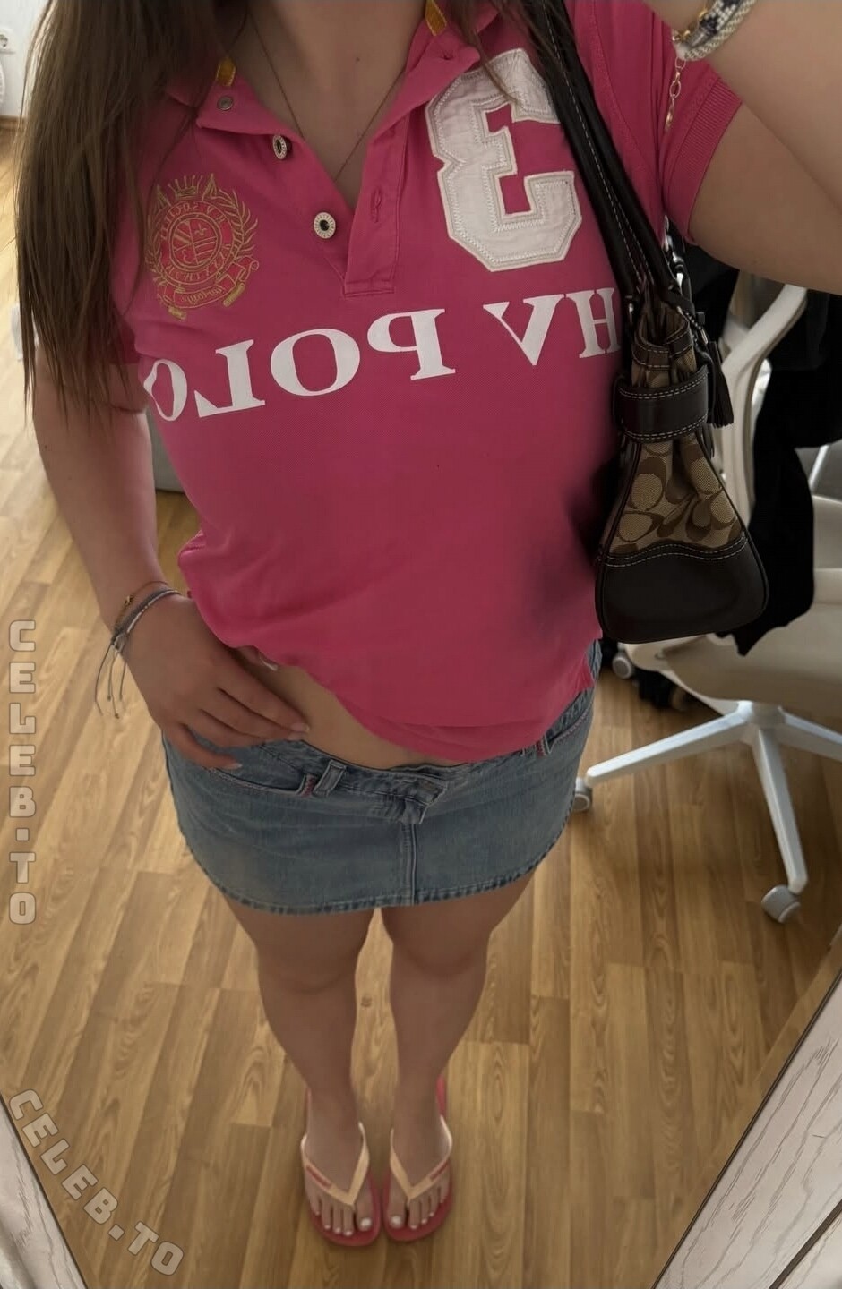 26jarla nude photo 4