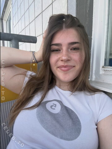 26jarla nude photo 4