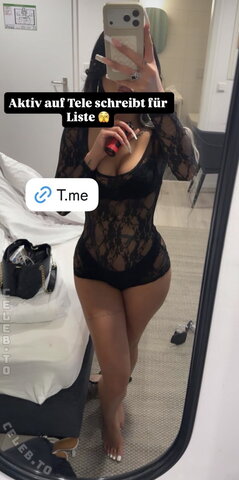 28.leyla nude photo 14