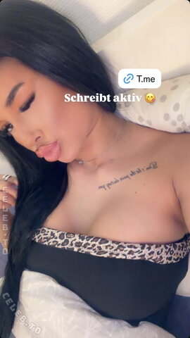 28.leyla nude photo 9