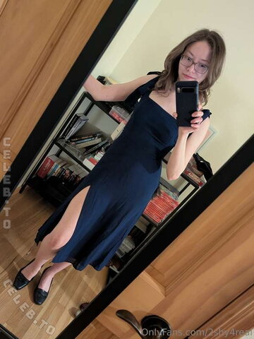 2shy4real nude photo 2