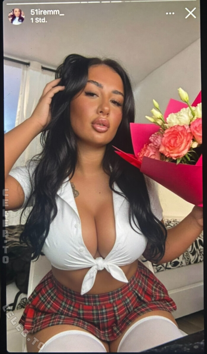 51iremm nude photo 3