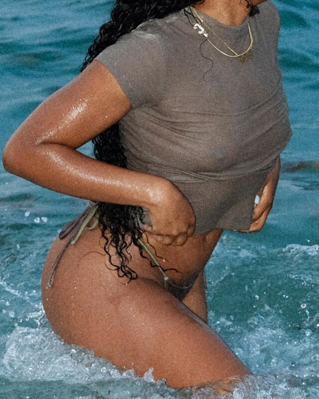 6ourt nude photo 42