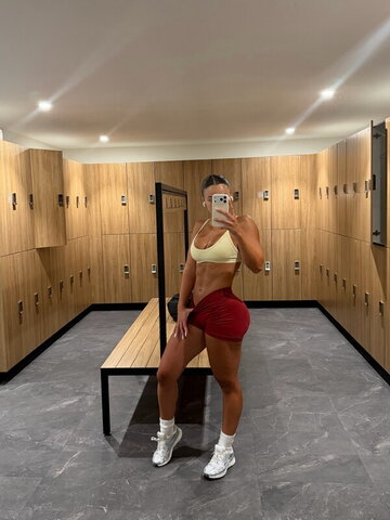 Aaliaschembrii nude photo 7