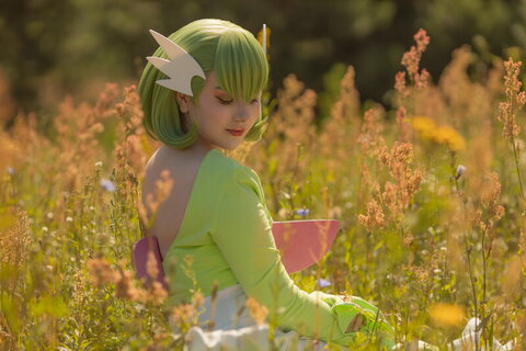 Aava Hime nude photo 1