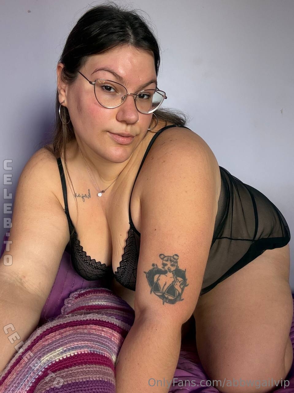 Abbwgail nude photo 5