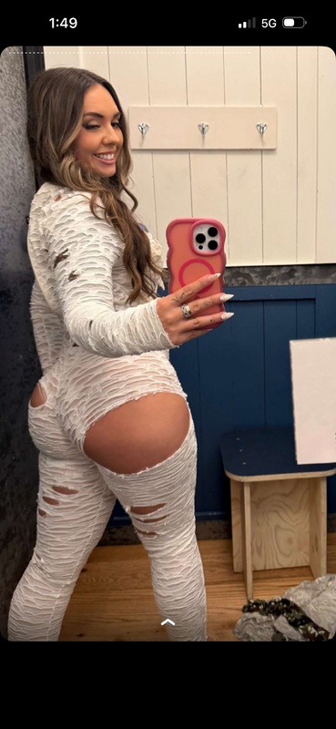 Abby Berner nude photo 4