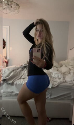 Abby Champlin nude photo 22