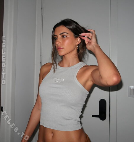 Abby Wetherington nude photo 2