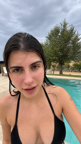 Abbyimu nude photo 25