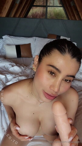 abieowen nude photo 11