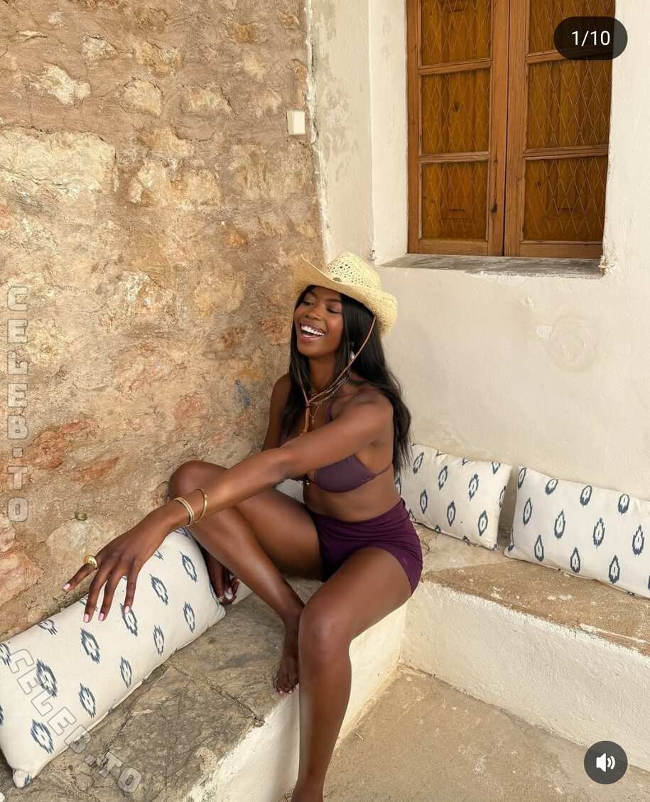 Abigailodm nude photo 4