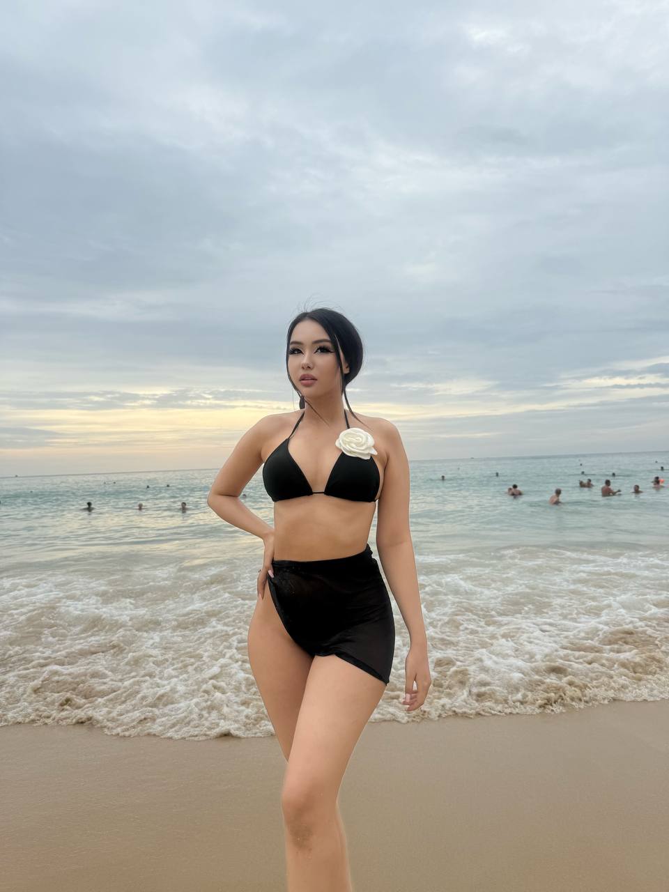 abqueendota nude photo 2