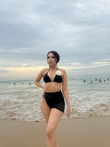 abqueendota nude photo 8