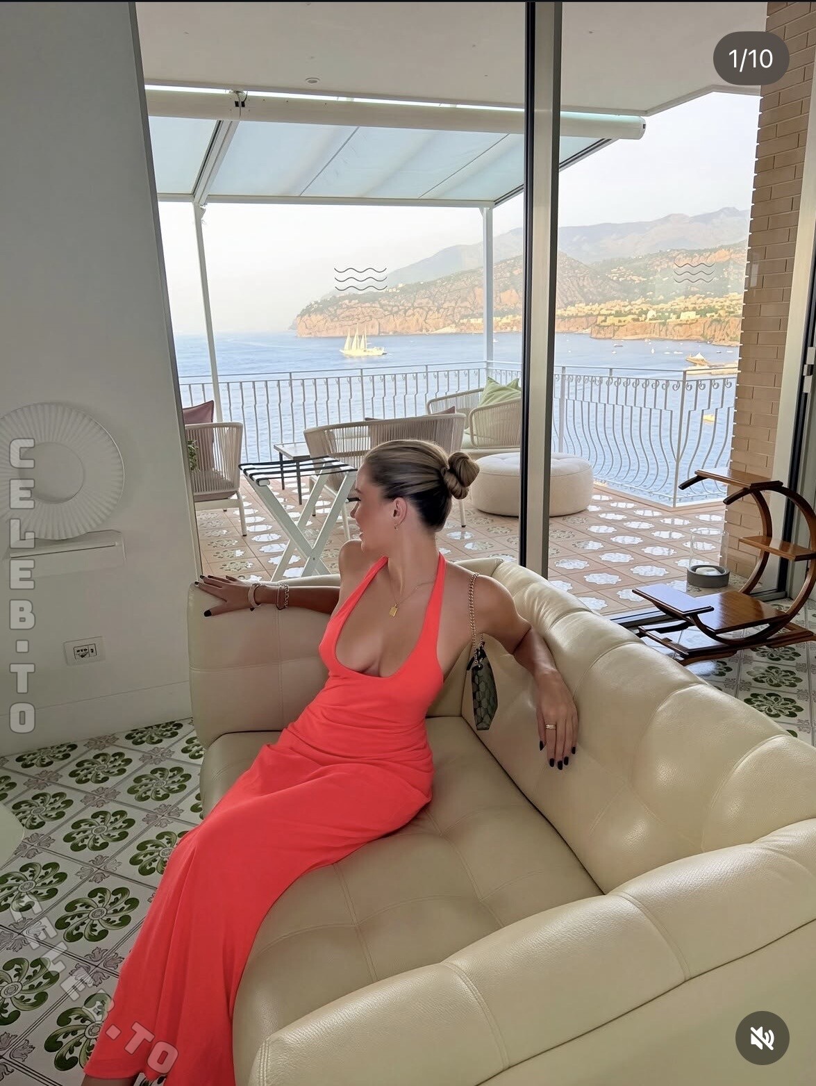 actuallyyhelen nude photo 3