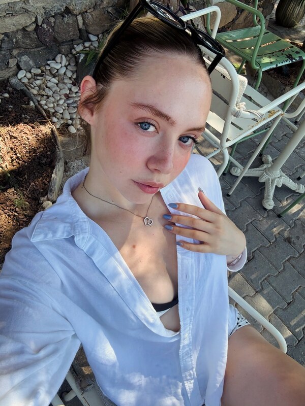 Ada Adanır nude photo 17