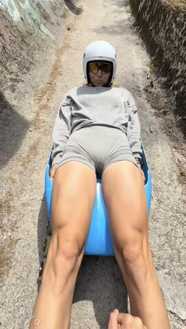 Ada Theilken – Screenshot of the new Real with interesting view