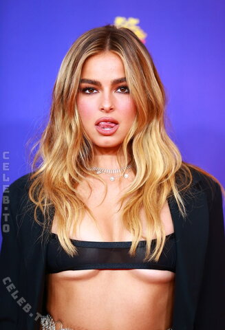 Addison Rae nude photo 119