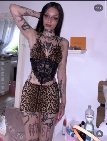 Addyyy.444 nude photo 1