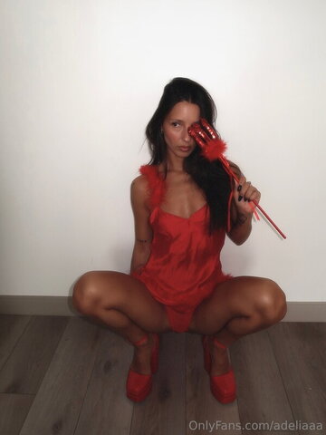 Adelia Clark nude photo 4