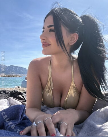 Adelina Hyseni nude photo 12