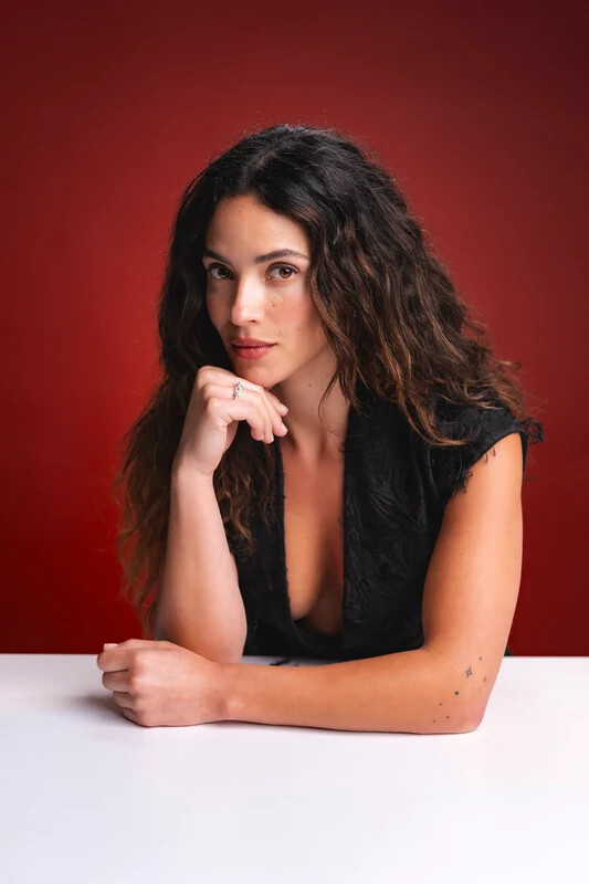 Adria Arjona nude photo 1