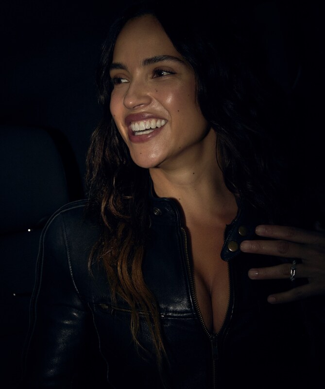Adria Arjona nude photo 1