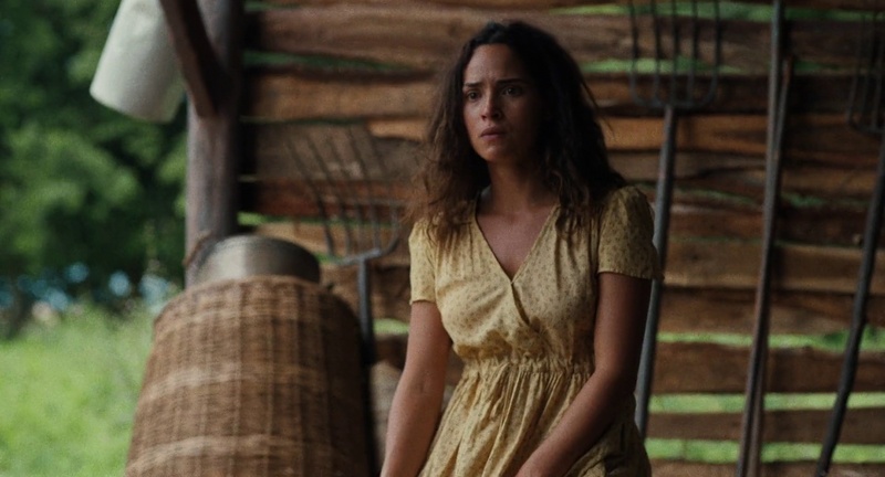 Adria Arjona nude photo 7