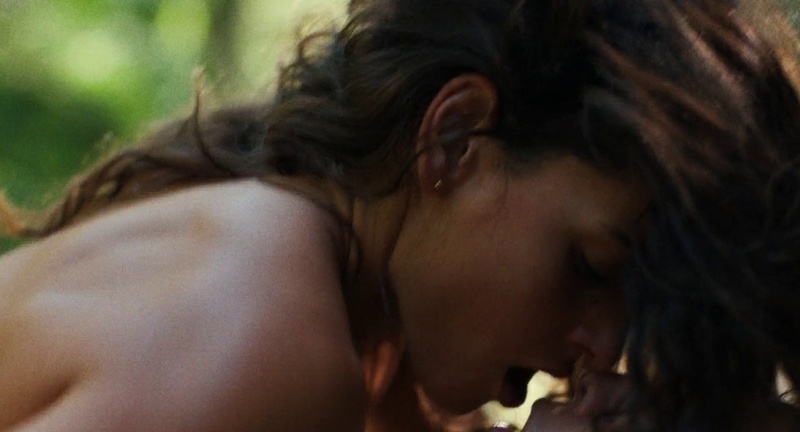 Adria Arjona nude photo 31