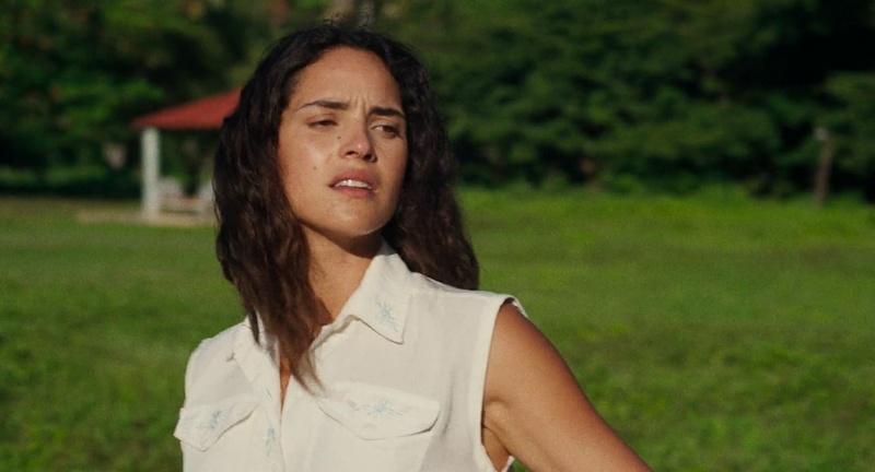 Adria Arjona nude photo 37
