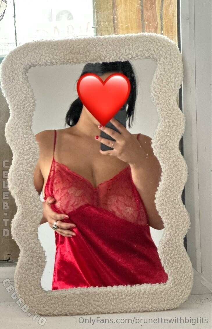 Adry Queen nude photo 2