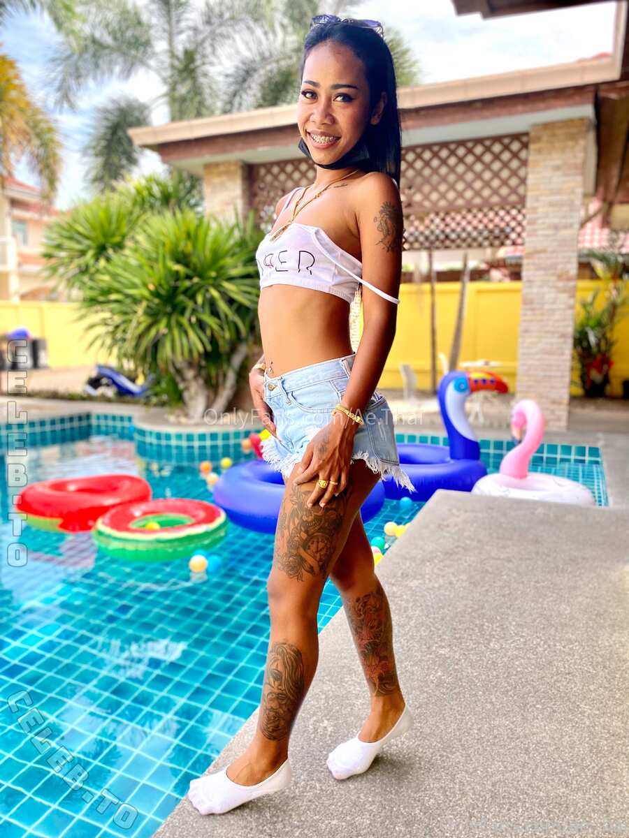 Ae Asia nude photo 19