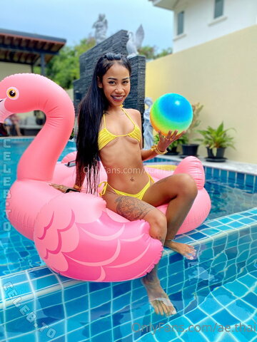 Ae Asia nude photo 69