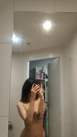 aetherslut nude photo 8