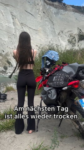 Affe auf Bike nude photo 20