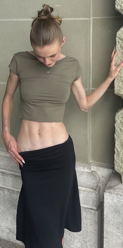 Agnes Mctighe nude photo 3