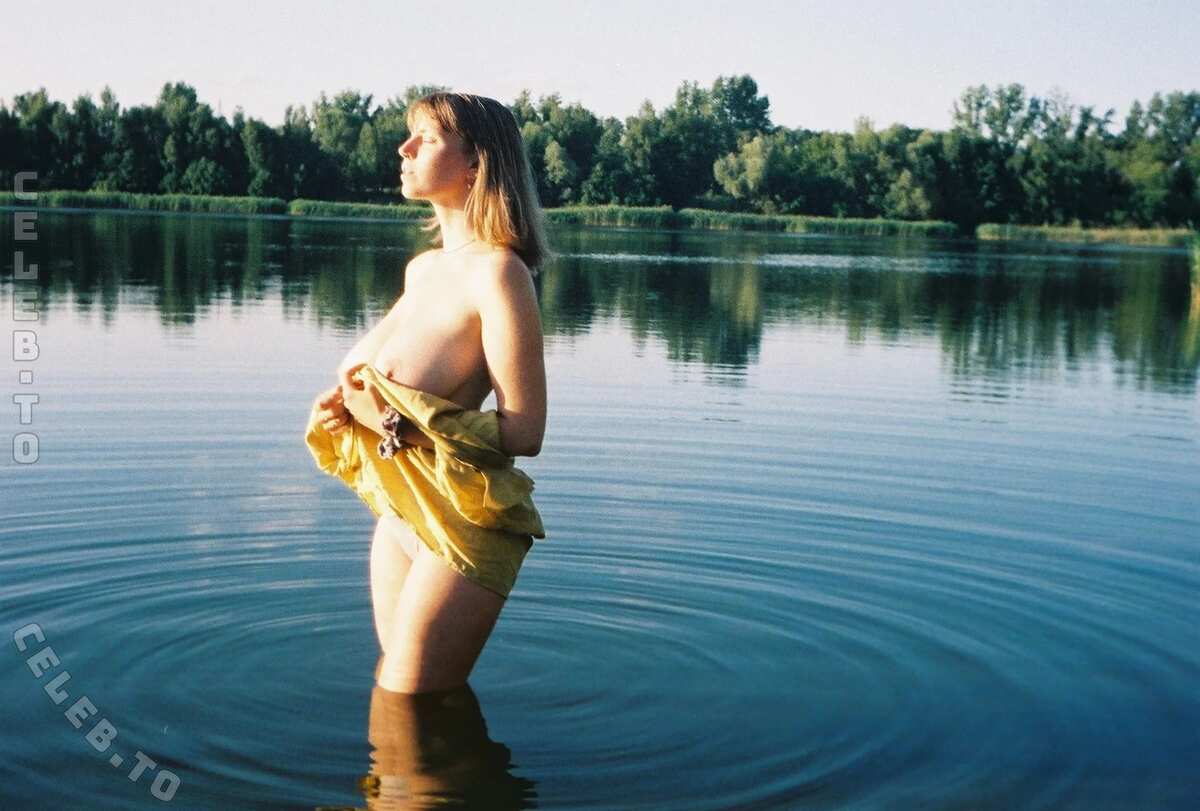 Agnes Verano nude photo 3
