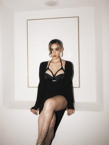 Agnez Mo Hot (7 photos)