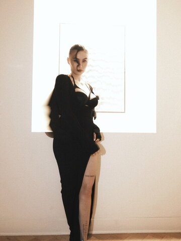 Agnez Mo nude photo 5