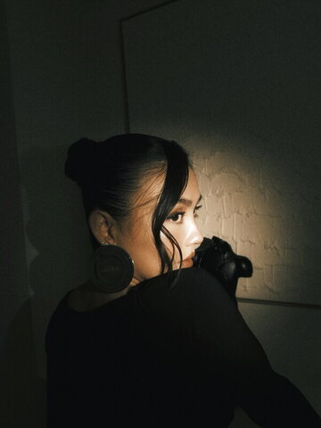 Agnez Mo nude photo 2