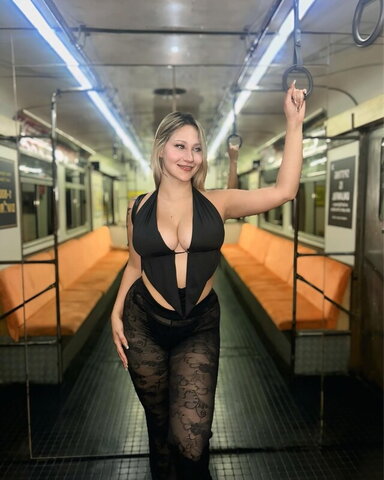 Agustina Redes nude photo 21
